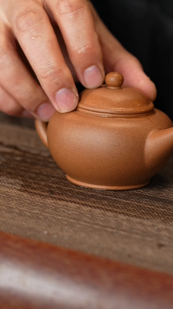 【闪购商品】紫砂茶壶微瑕水平本山段半手工