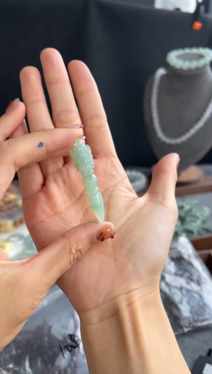 颈饰未镶嵌翡翠404号买断