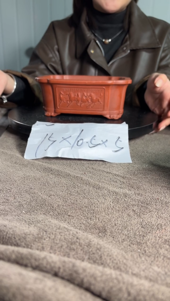 宜兴紫砂花盆小盆