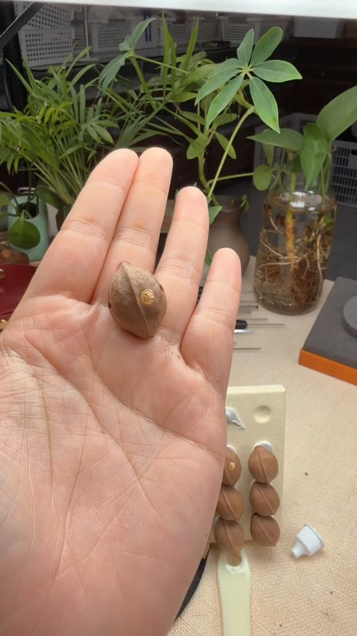 【闪购商品】橄榄核手串/手链1.8三通标