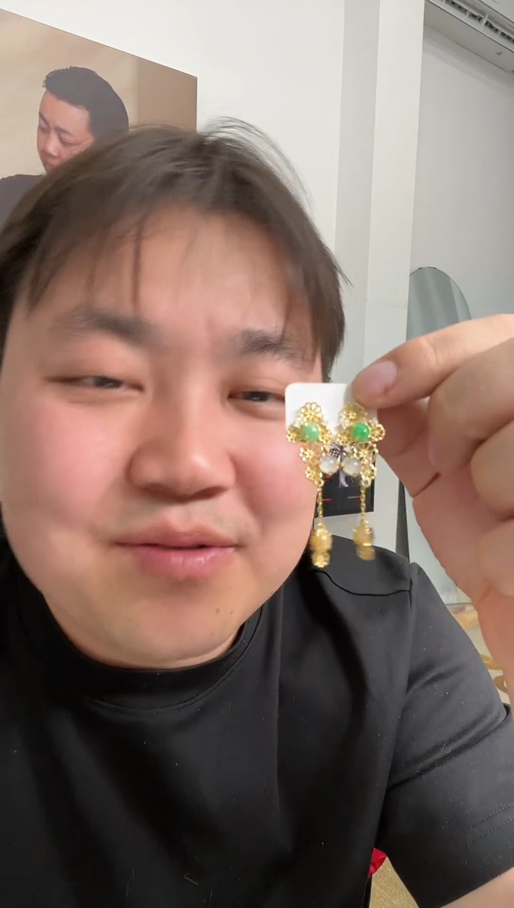 【闪购商品】翡翠耳饰未镶嵌耳环