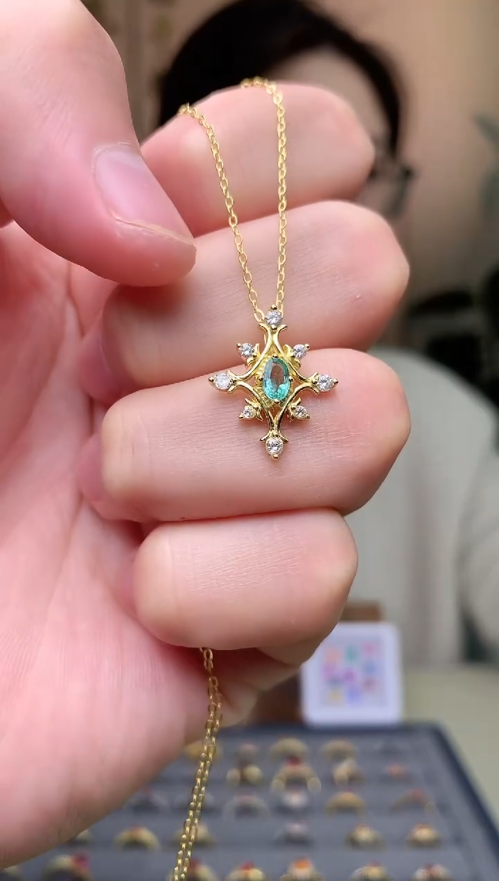 【闪购商品】祖母绿颈饰银S925镶嵌吊坠