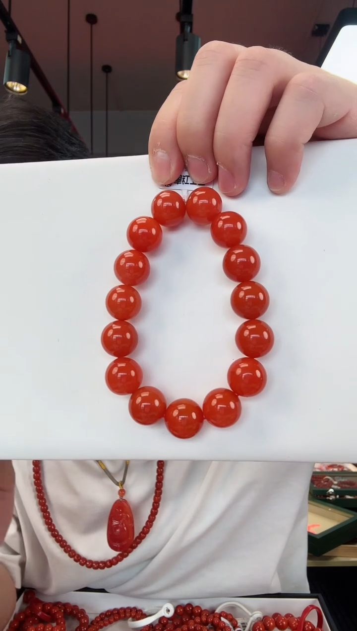 【闪购商品】南红玛瑙滴水洞手串15+未镶嵌一个/条