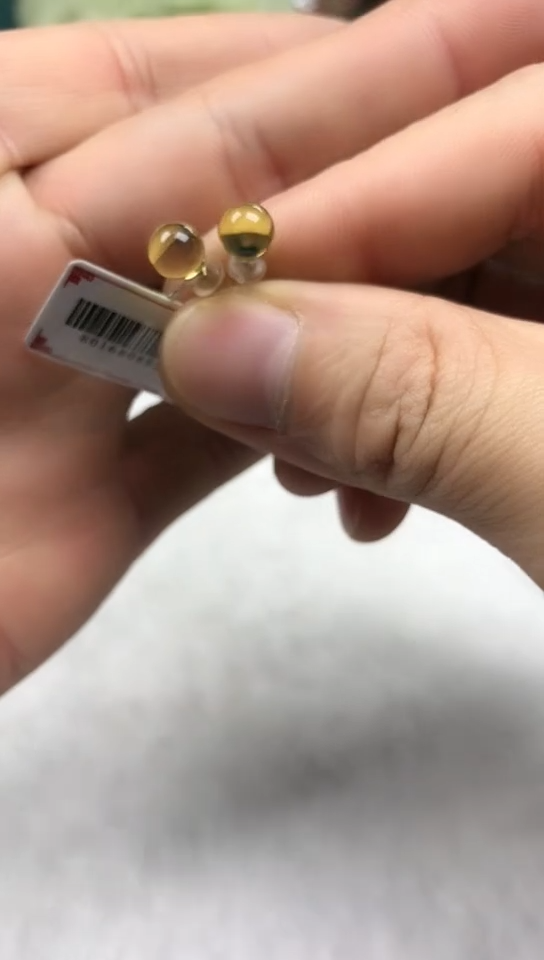 【闪购商品】蓝珀吊坠(赠链)未镶嵌耳钉