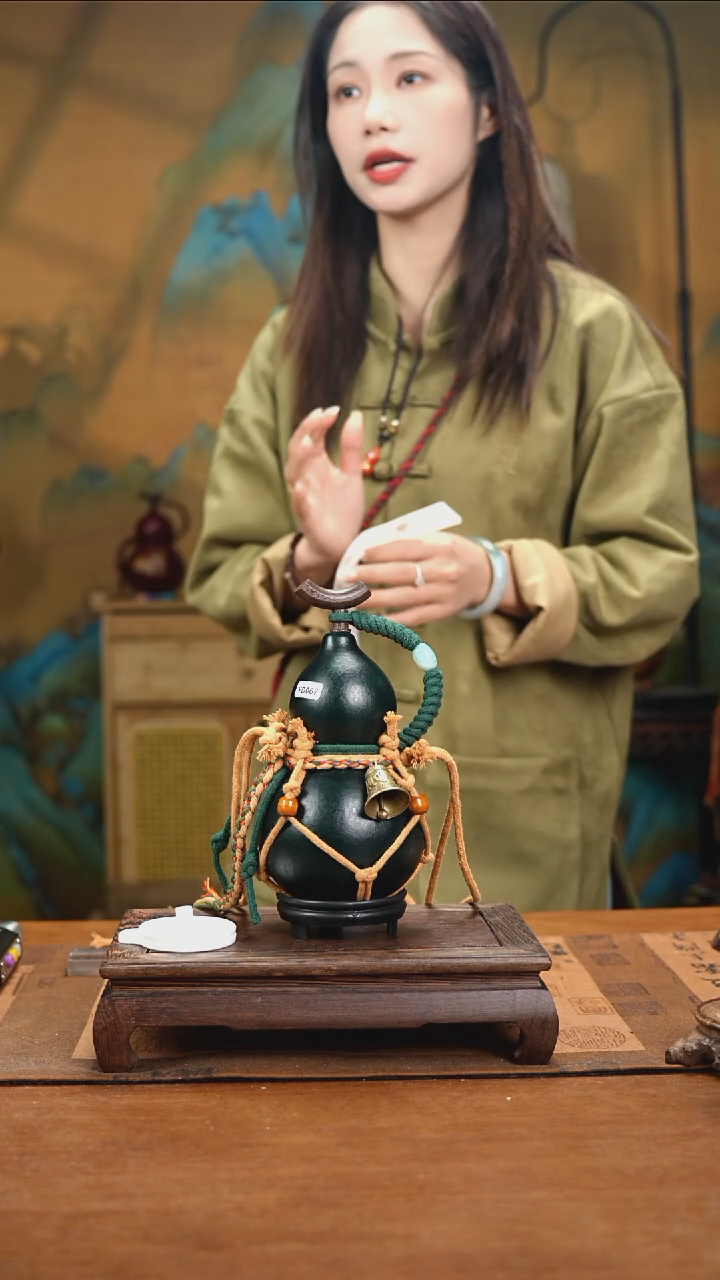 YD067复古网兜款天然酒葫芦（一物一拍）