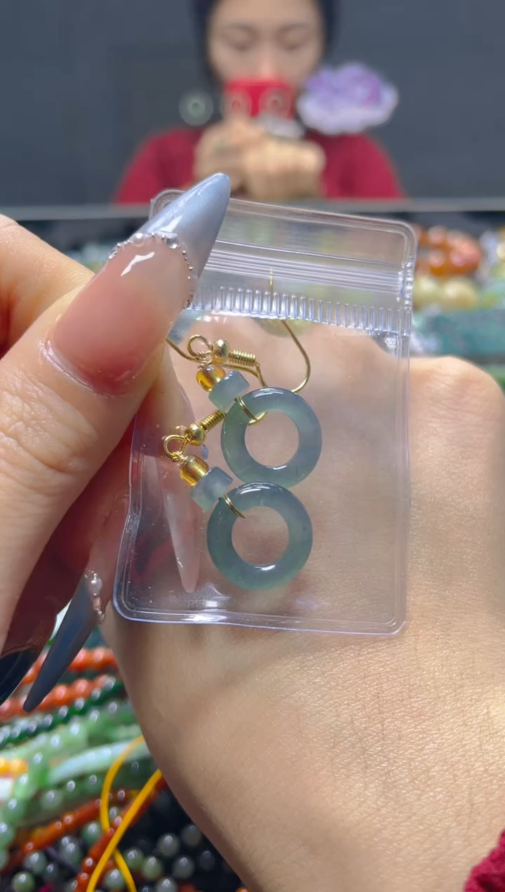 颈饰未镶嵌翡翠/F/翡翠A货，一件也是批发价