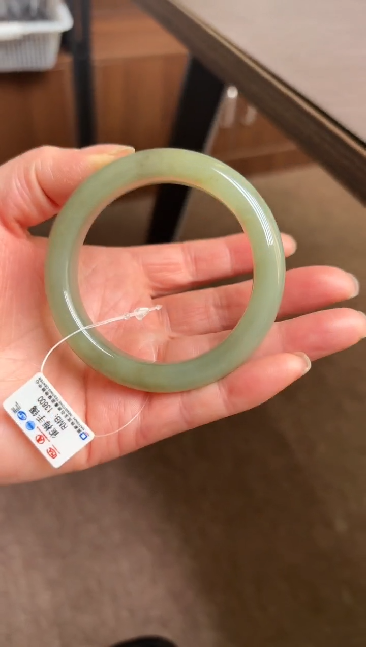 未镶嵌手镯和田玉A-4(57MM)