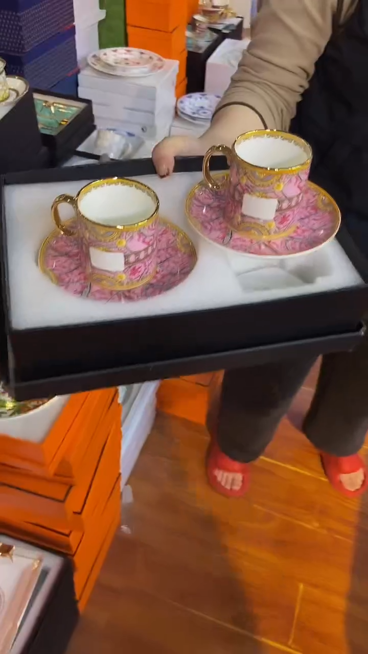 【闪购商品】鸿辉家品牌瓷器，京东包邮！