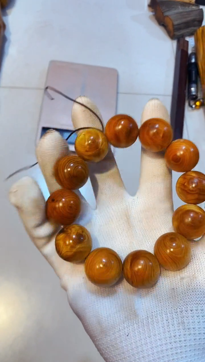 柏木（崖柏）50北太行崖柏手把件手串