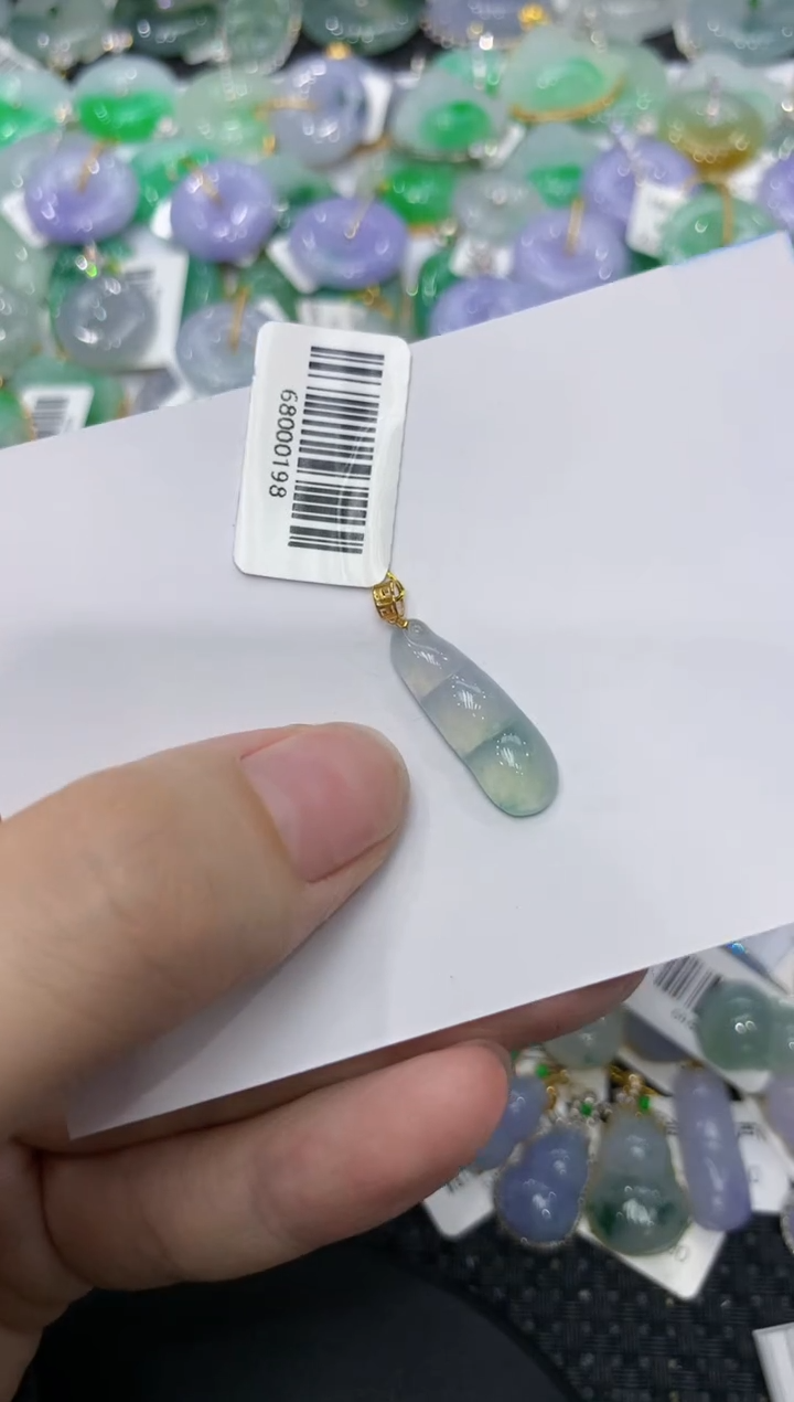 【闪购商品】翡翠颈饰18K金镶嵌111111111