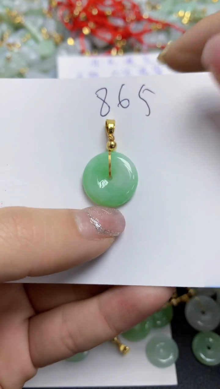 【闪购商品】翡翠颈饰合金天然翡翠A货