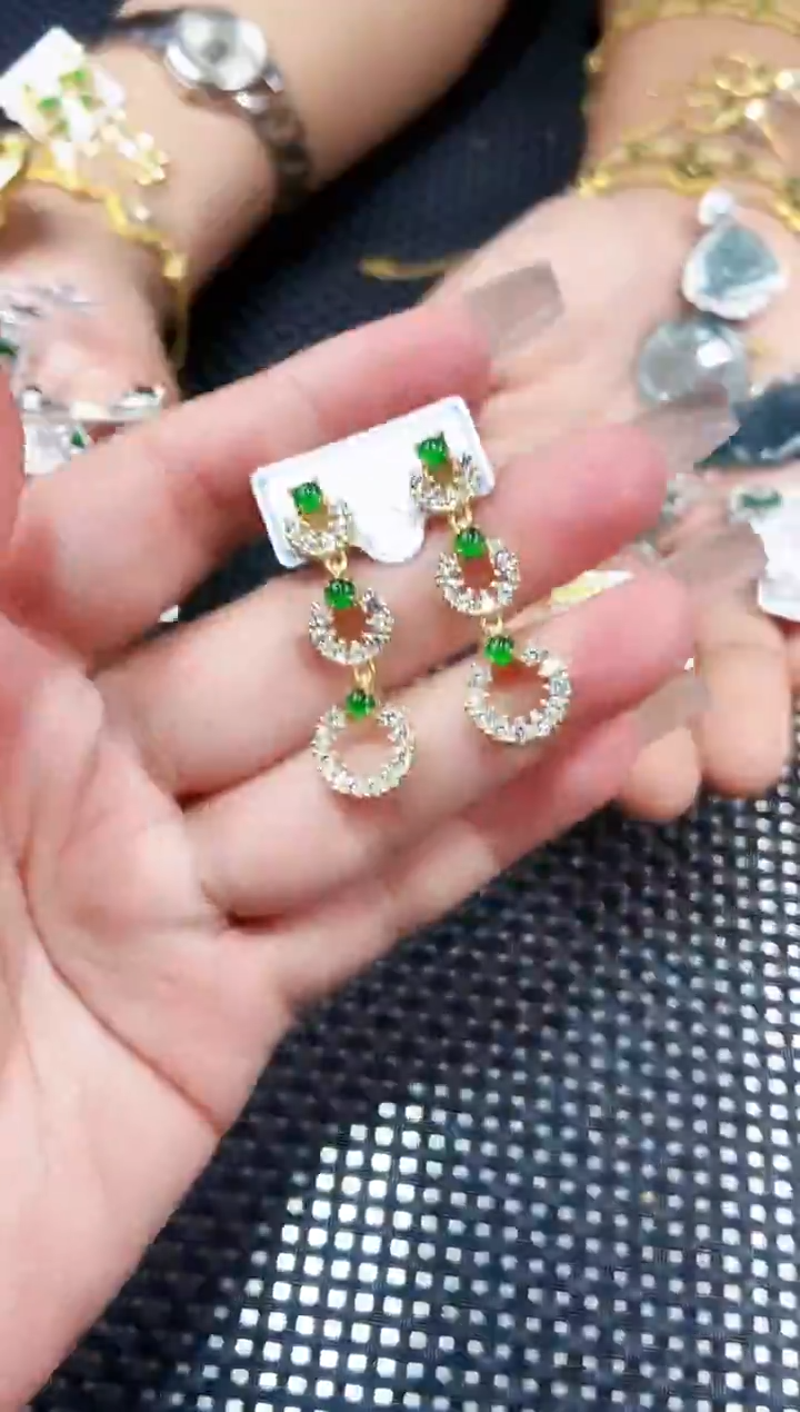 【闪购商品】翡翠耳饰未镶嵌111111111