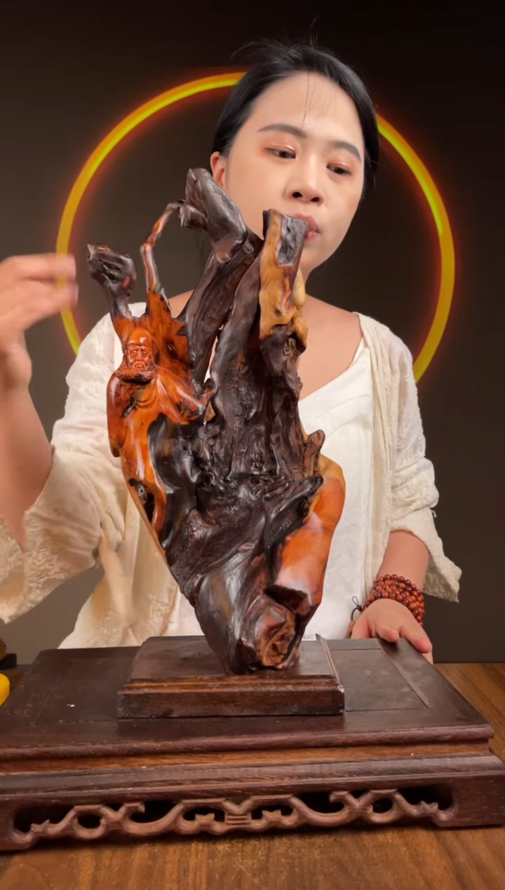 柏木（崖柏）手工摆件,先抢先得! 编号:159