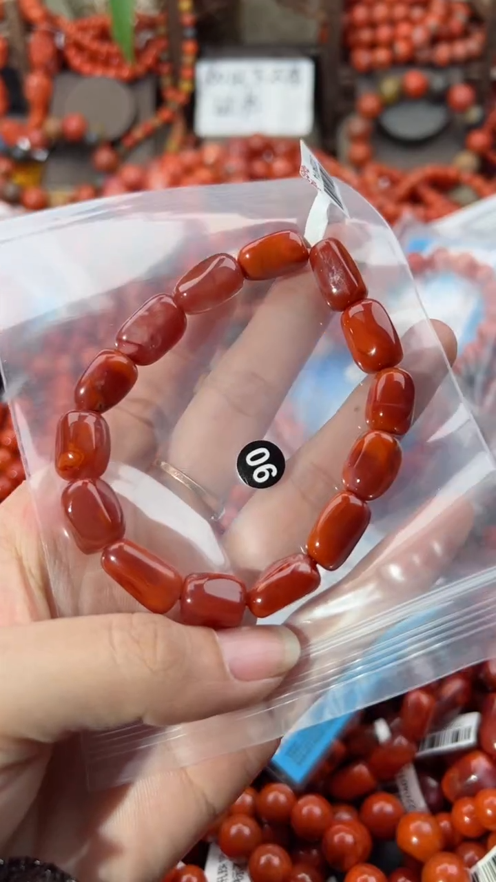 【闪购商品】南红玛瑙手串未镶嵌10