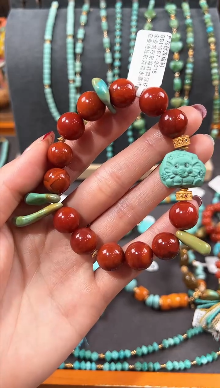 【闪购商品】南红玛瑙手链18K金镶嵌南红手链