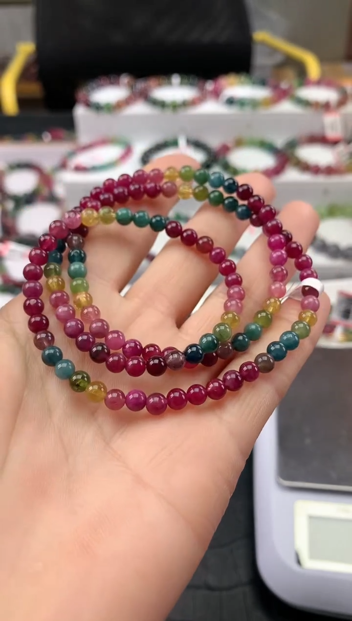 【闪购商品】碧玺手串未镶嵌多样性发一条