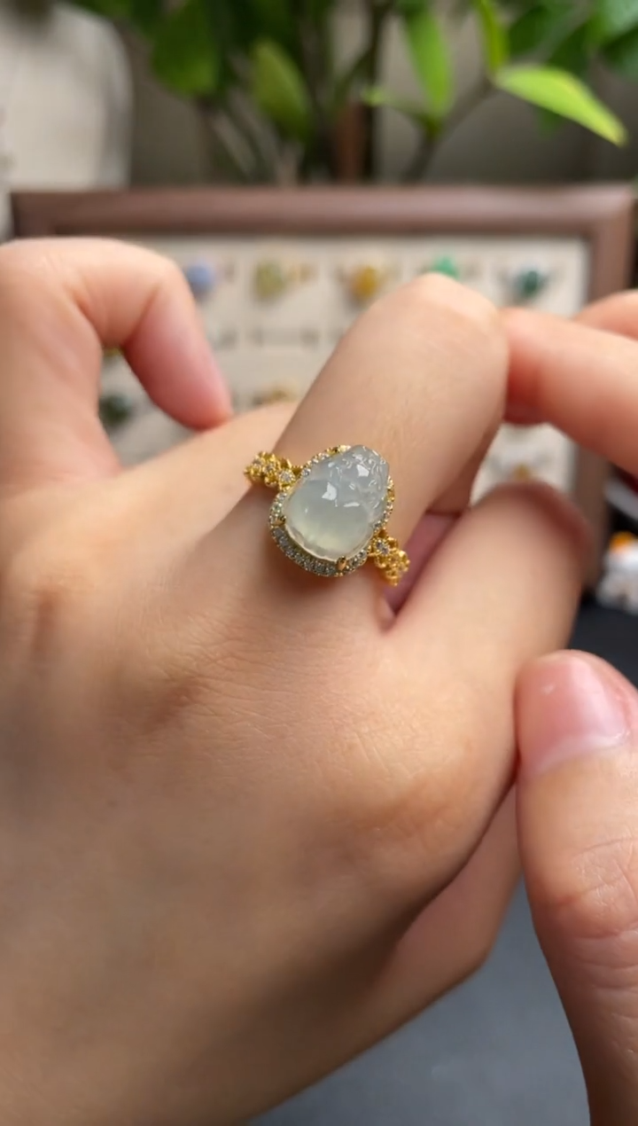 翡翠戒指银S925镶嵌一物一证一礼盒