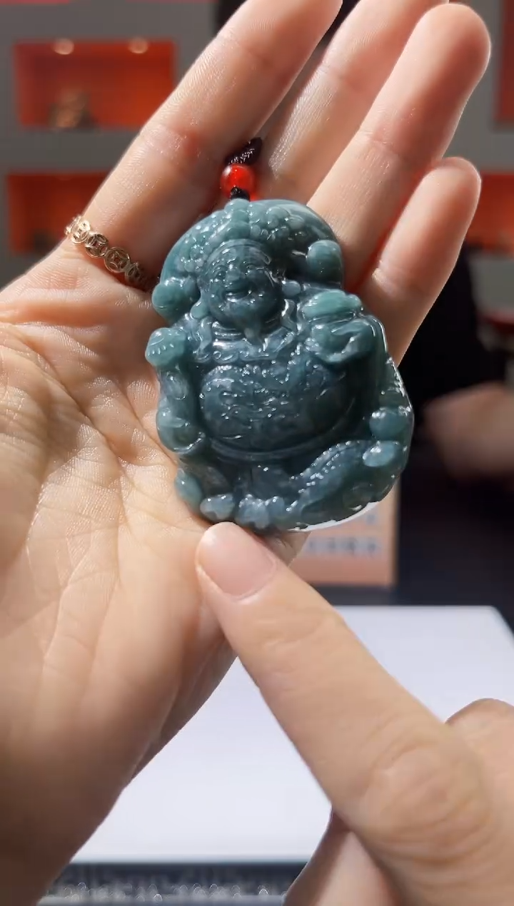 翡翠未镶嵌颈饰YFS0606011