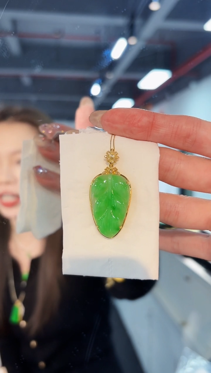 【闪购商品】翡翠颈饰18K金镶嵌 缅料A货/支持复检/一件