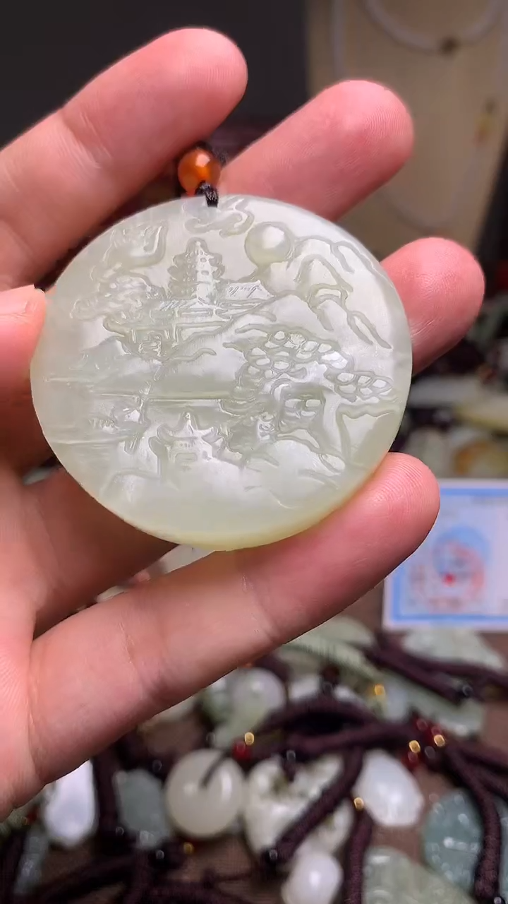 颈饰未镶嵌和田玉新疆料青海料清水和田玉吊坠