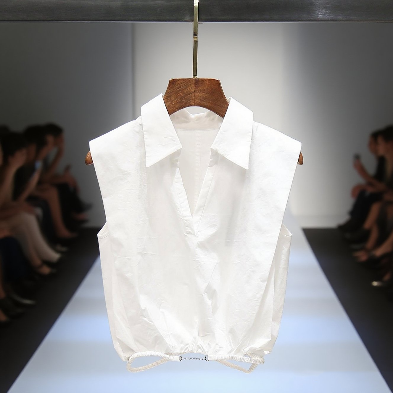 2025夏季新款洋气设计感时髦百搭老钱风显瘦气质POLO领无袖上衣女
