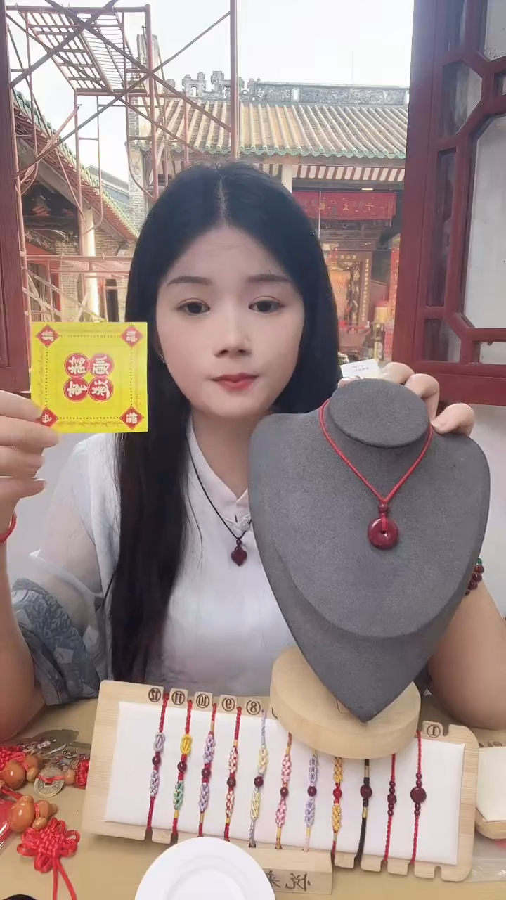 龙母吉物创意卡片