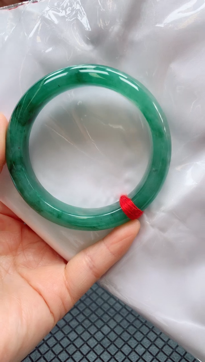 【闪购商品】石英质玉手镯未镶嵌冰飘花手镯