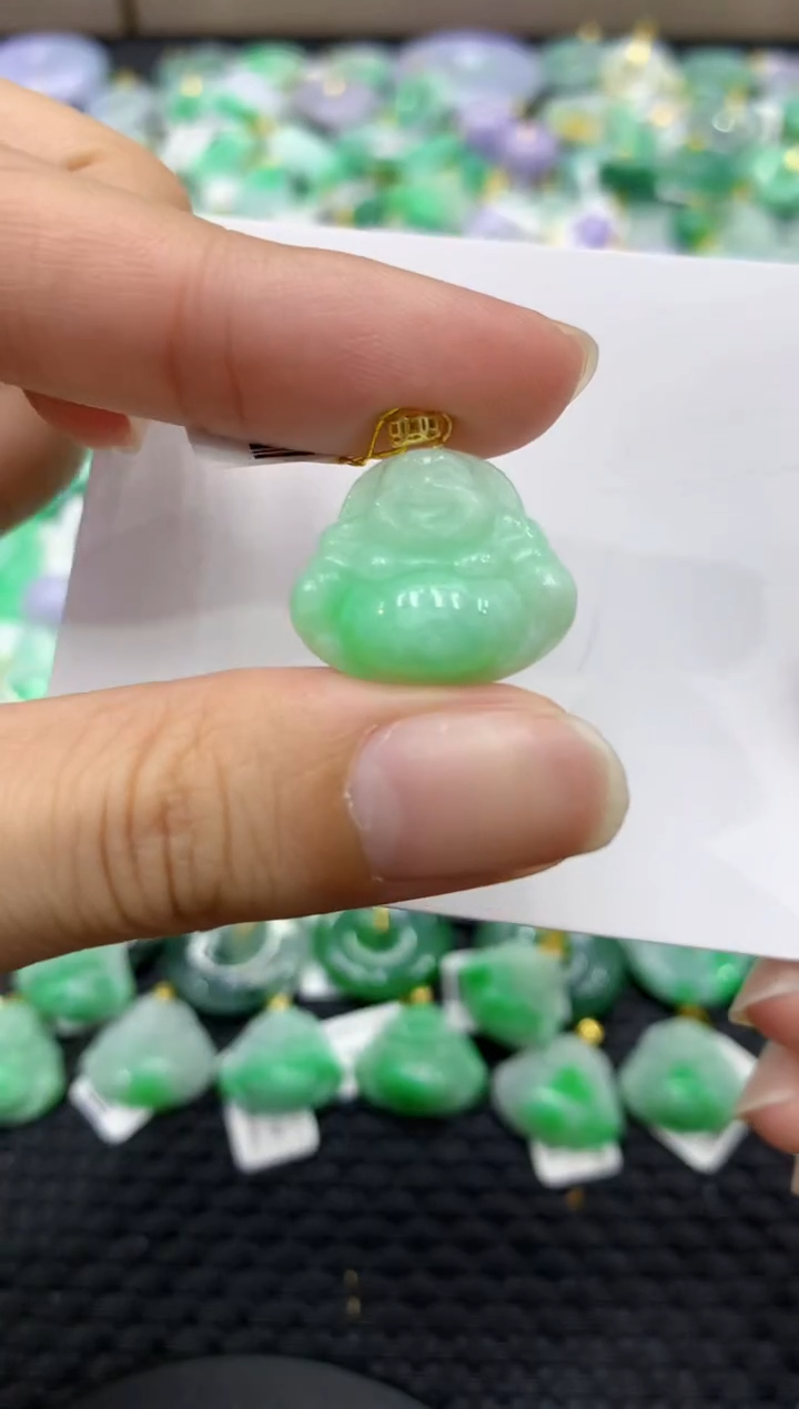 颈饰未镶嵌翡翠天然缅甸翡翠A货