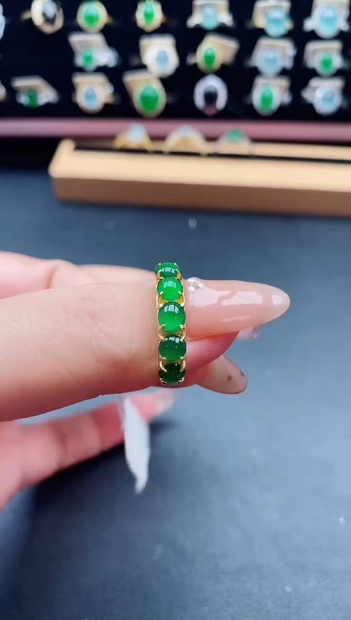 银S925镶嵌戒指翡翠1