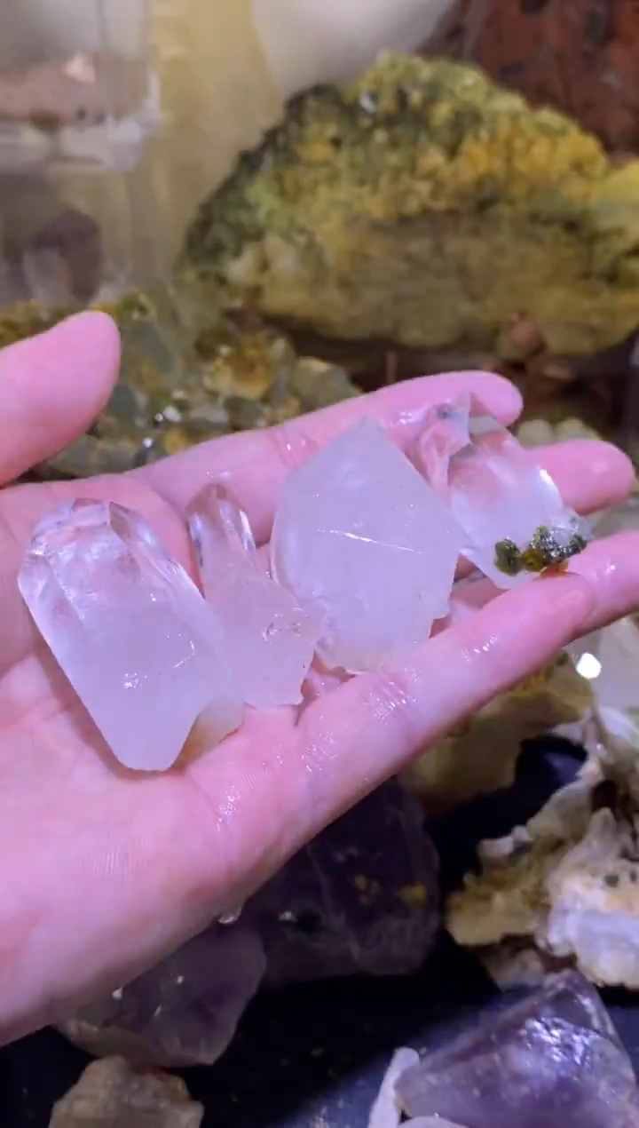 未镶嵌珠宝半成品水晶38号4颗