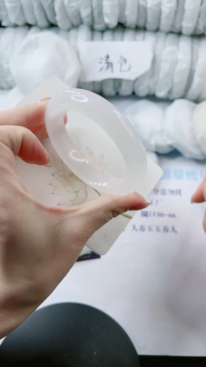 【闪购商品】石英质玉手镯未镶嵌多样性发货L3