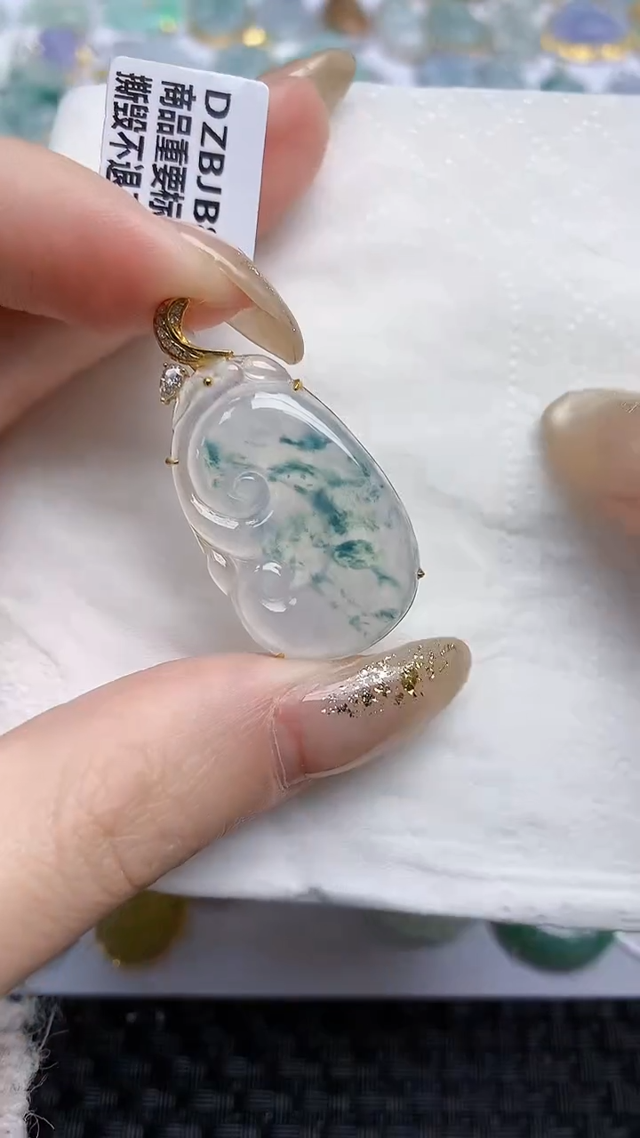 【闪购商品】翡翠颈饰18K金镶嵌天然A货翡翠 58