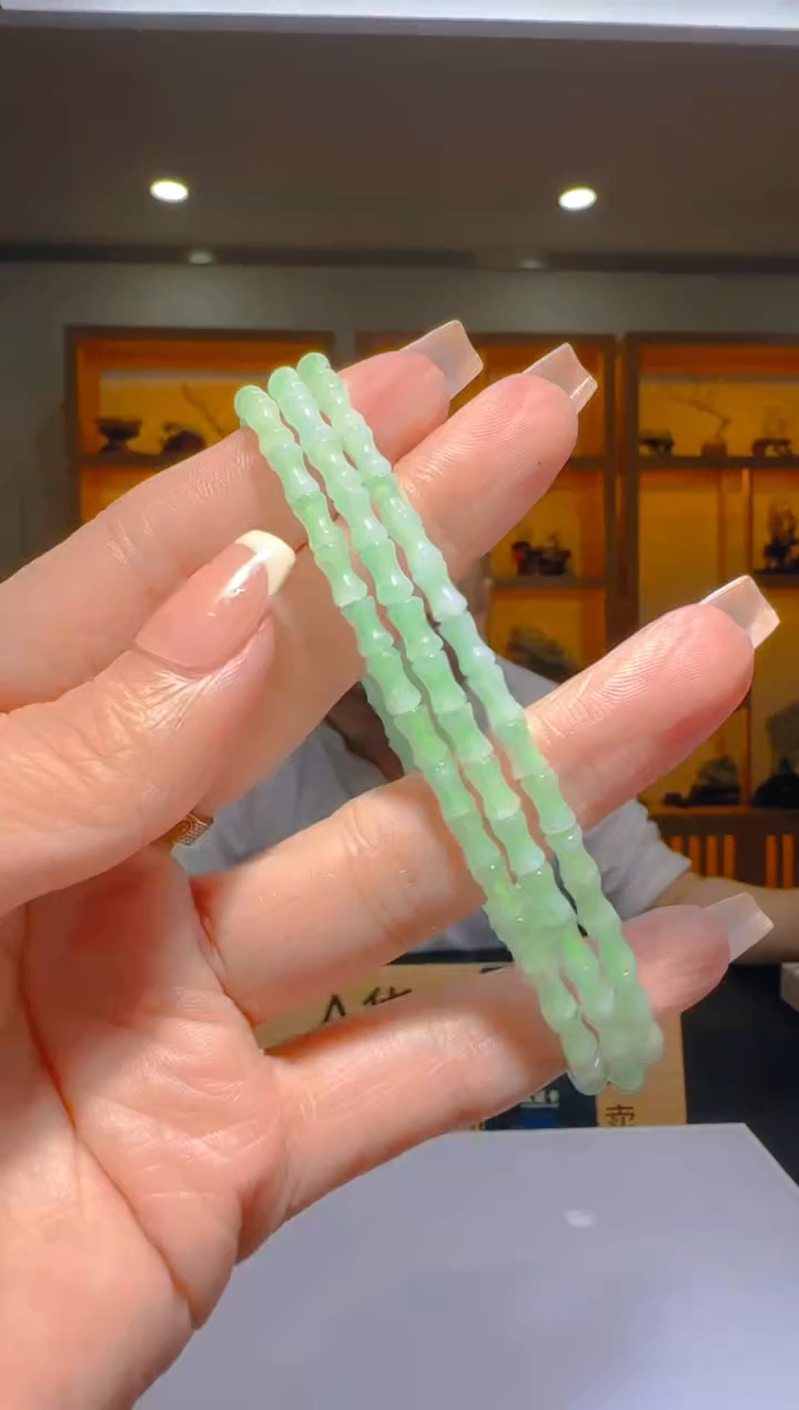 未镶嵌定制翡翠R-@@QJYY120253多样发其一