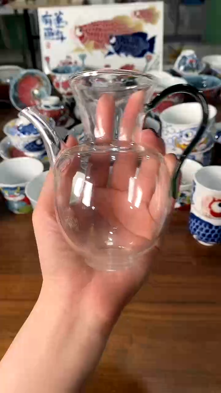 昨明仓库福利  壶