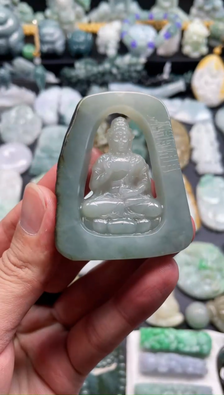 颈饰未镶嵌翡翠尘***渡天然翡翠a货