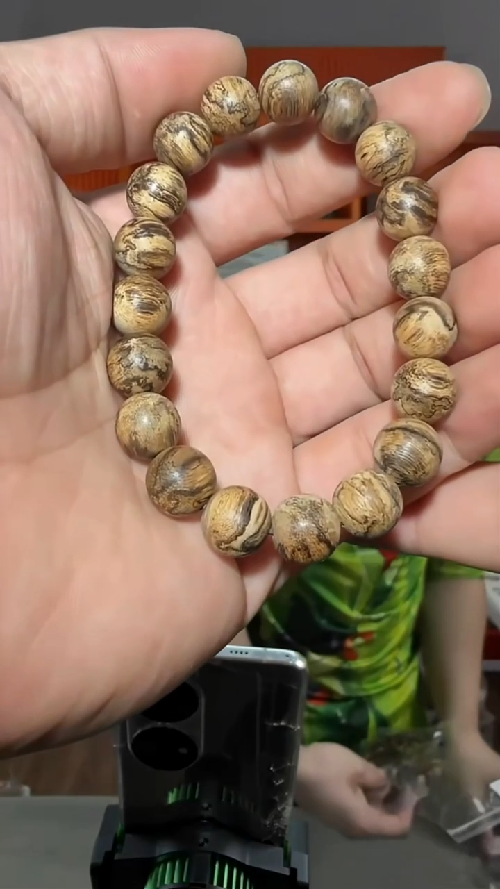 沉香手串399号单圈多样性发一