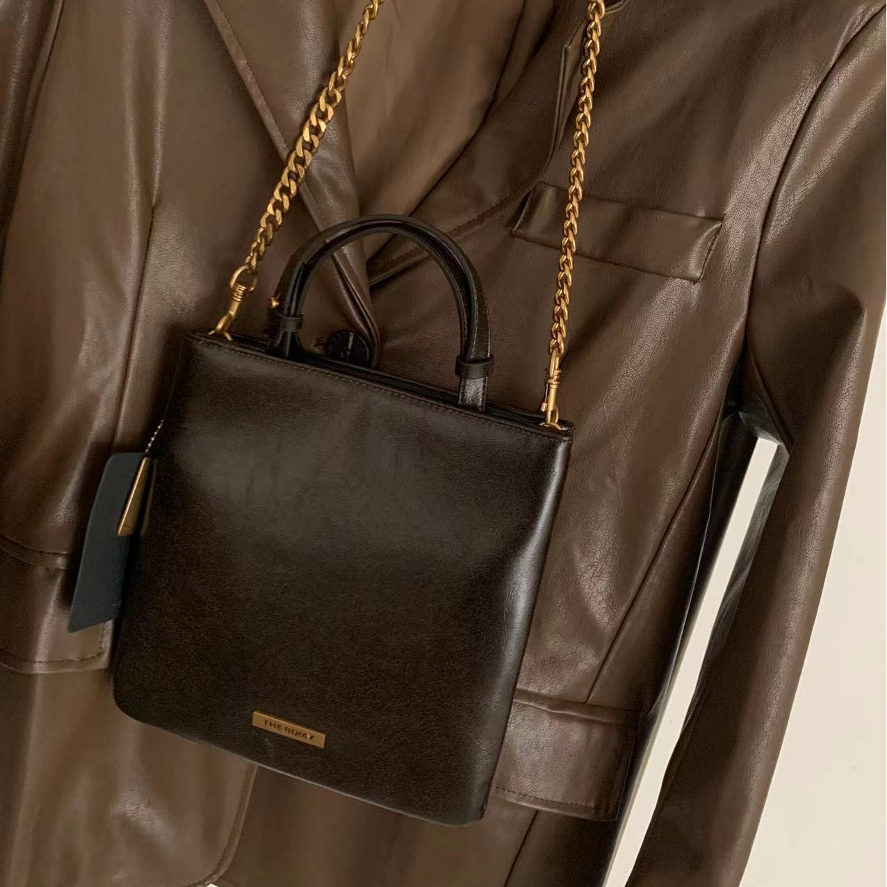 BSS-VAZSLVE/原创设计BD-HA1117-暗黑 春季新款轻奢小包