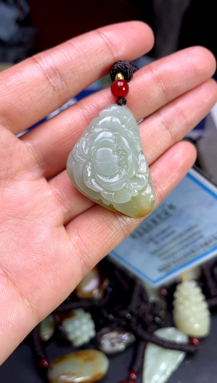【闪购商品】和田玉颈饰未镶嵌3