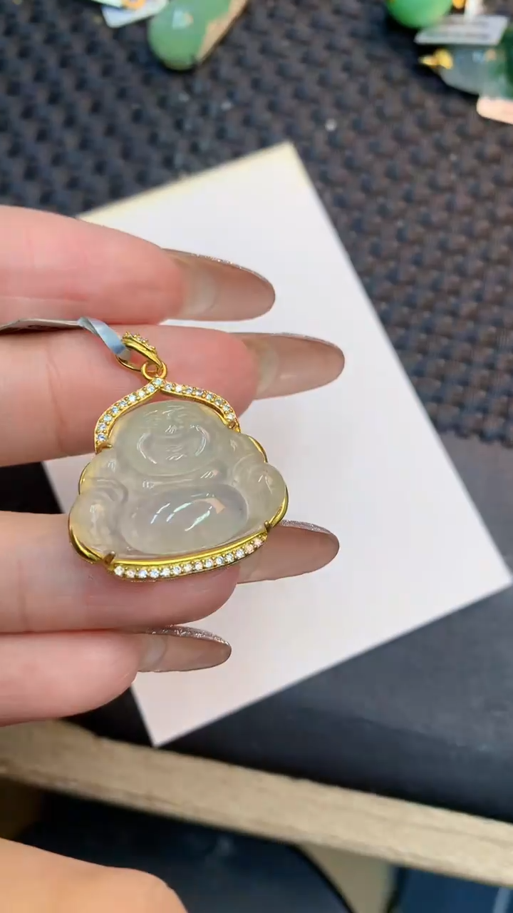 颈饰未镶嵌翡翠1