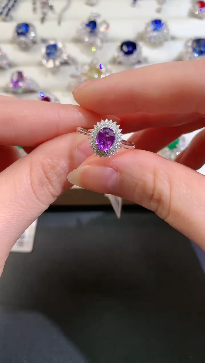 【闪购商品】彩色蓝宝石戒指18K金镶嵌D851|7980