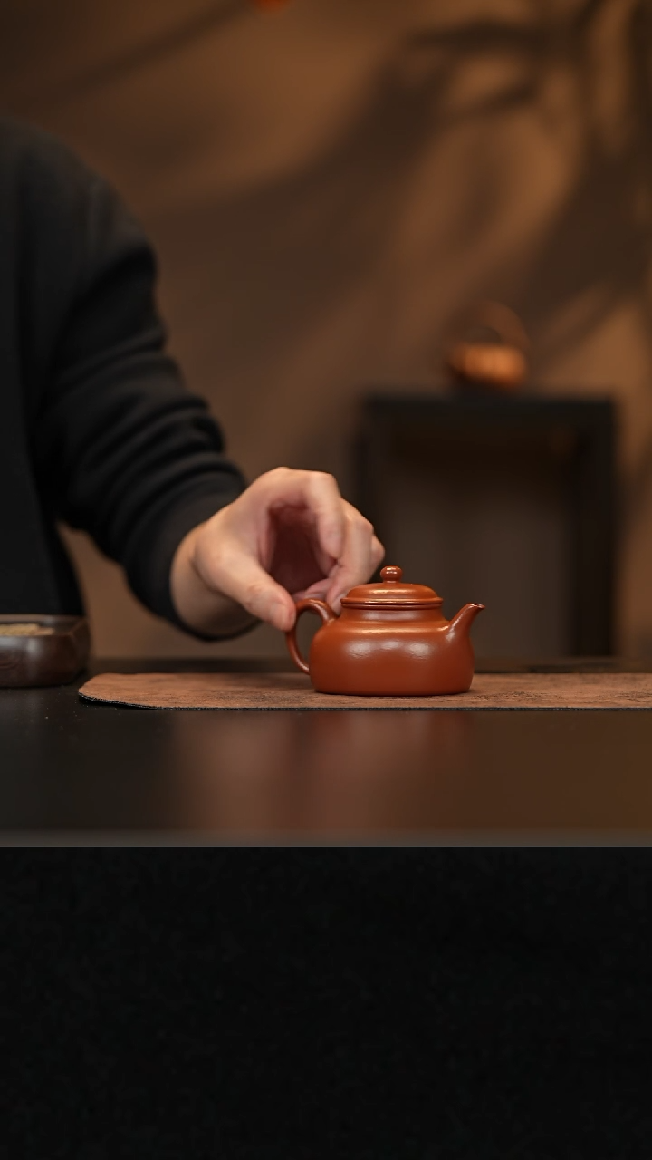 【闪购商品】紫砂茶壶允禾斋 朱泥