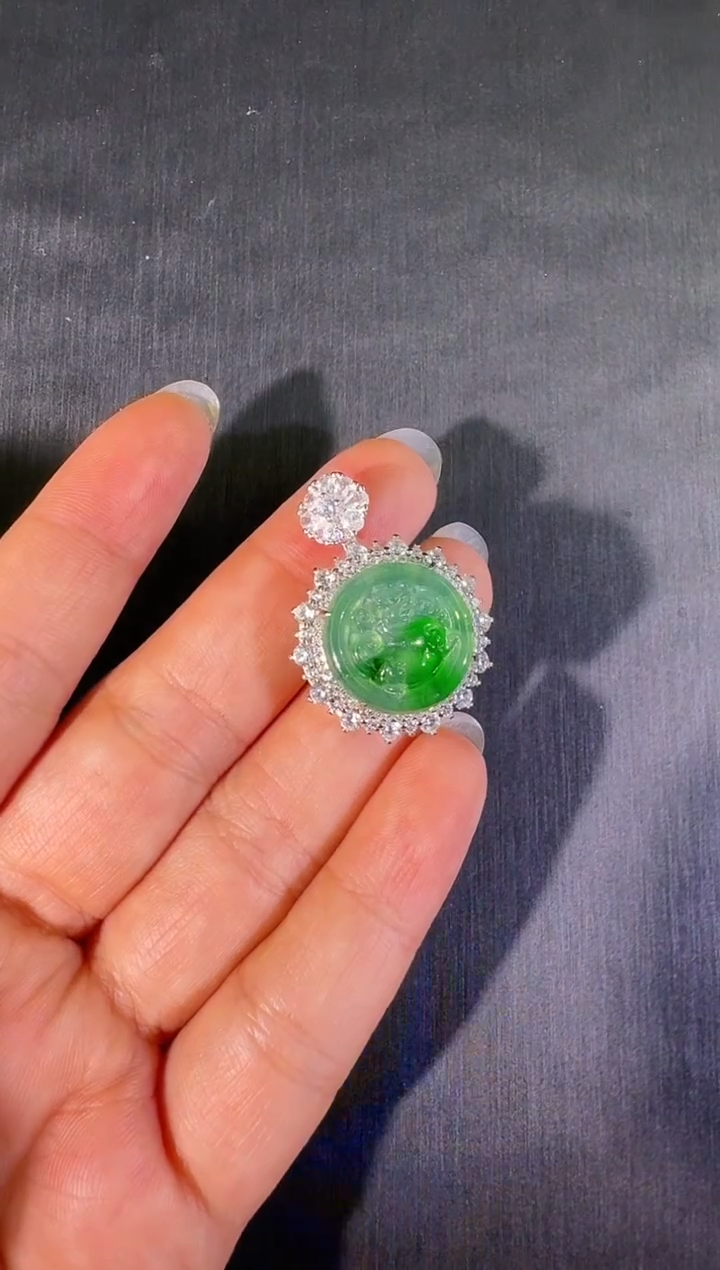 【闪购商品】翡翠吊坠(不含链)银S925镶嵌麒麟牌