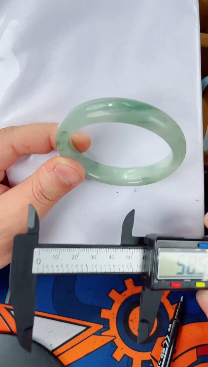 石英质玉手镯未镶嵌199