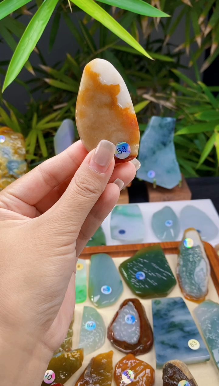 未镶嵌定制翡翠翡翠