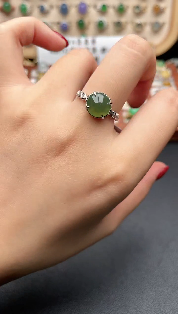 银S925镶嵌戒指翡翠一物一证一礼盒