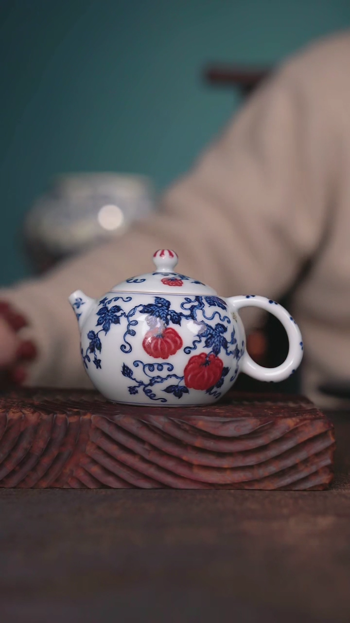 【闪购商品】阳春白雪釉里红就是好