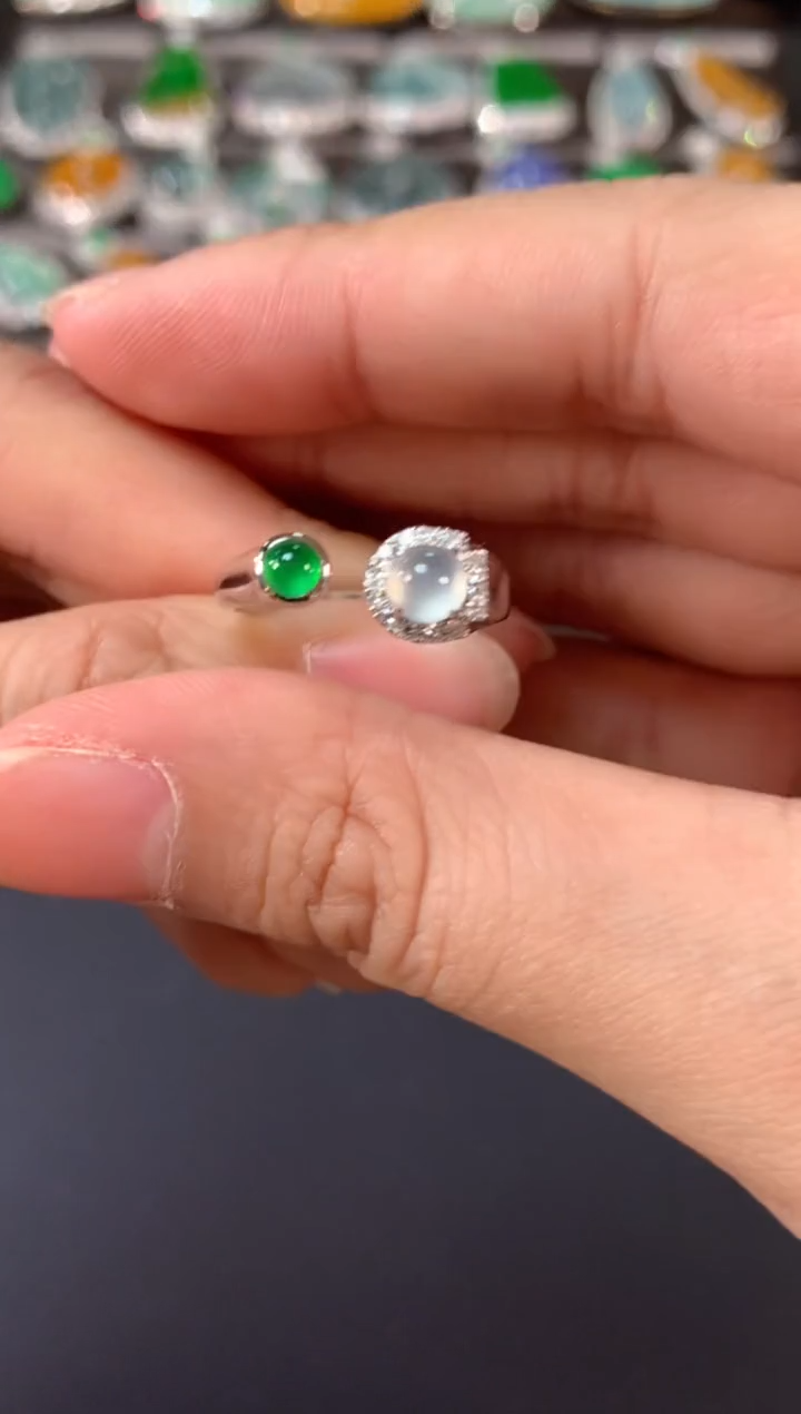 【闪购商品】翡翠戒指18K金镶嵌B691|6800