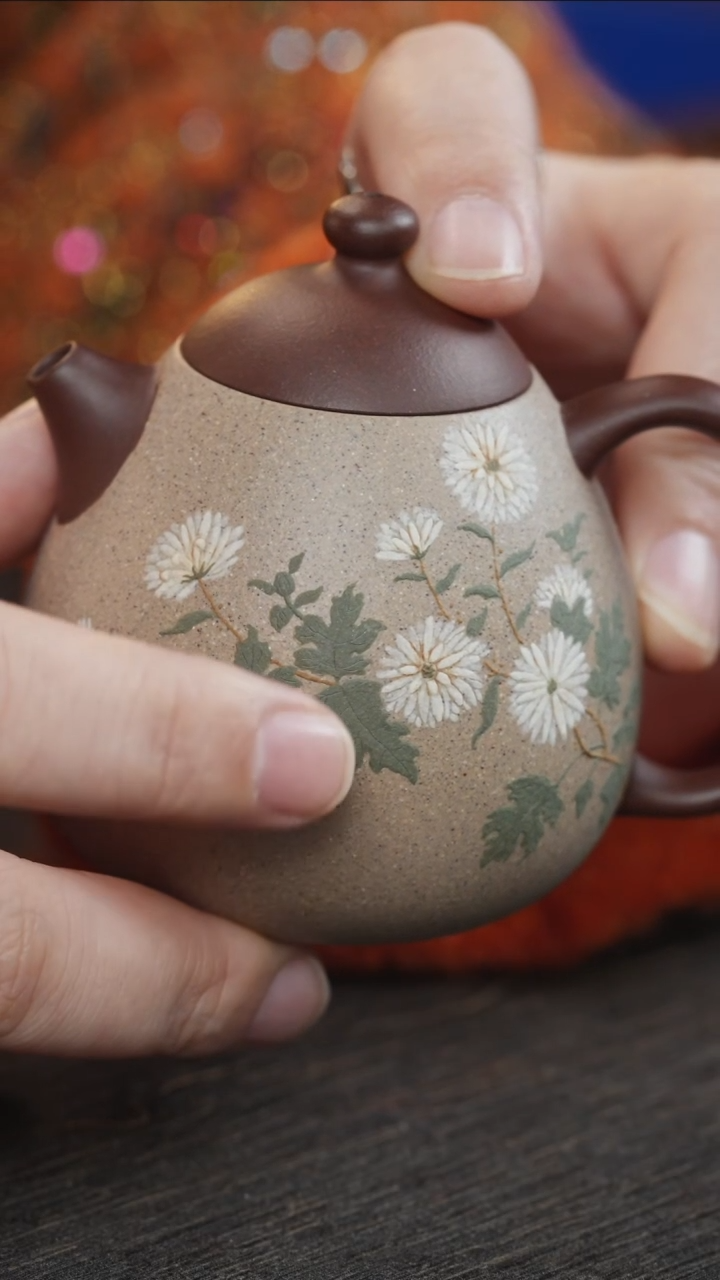 【闪购商品】紫砂茶叶罐定窑白泥绘小雏菊龙蛋