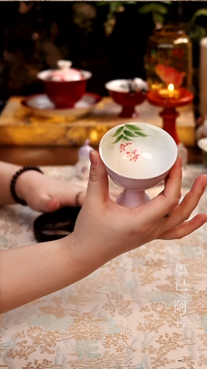 茶杯                          