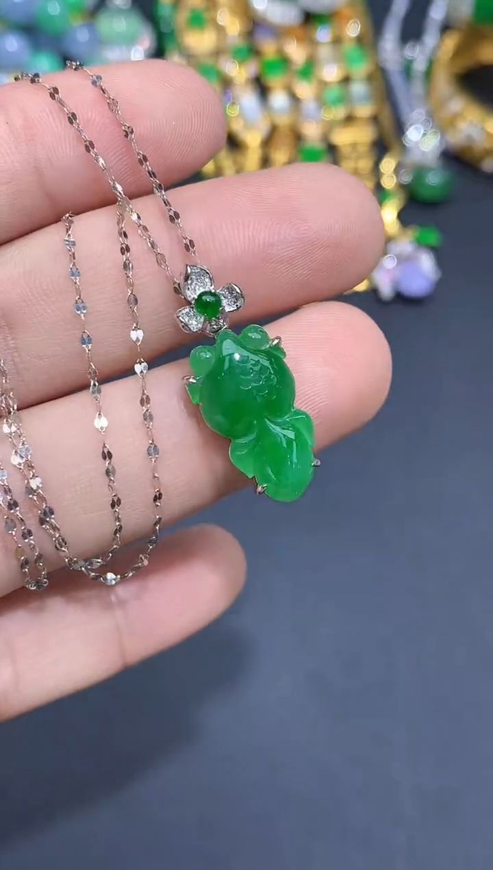 翡翠18K金镶嵌颈饰484-春日珠宝